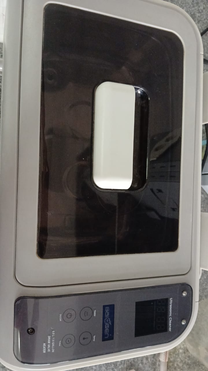 Ultrasonic Cleaner